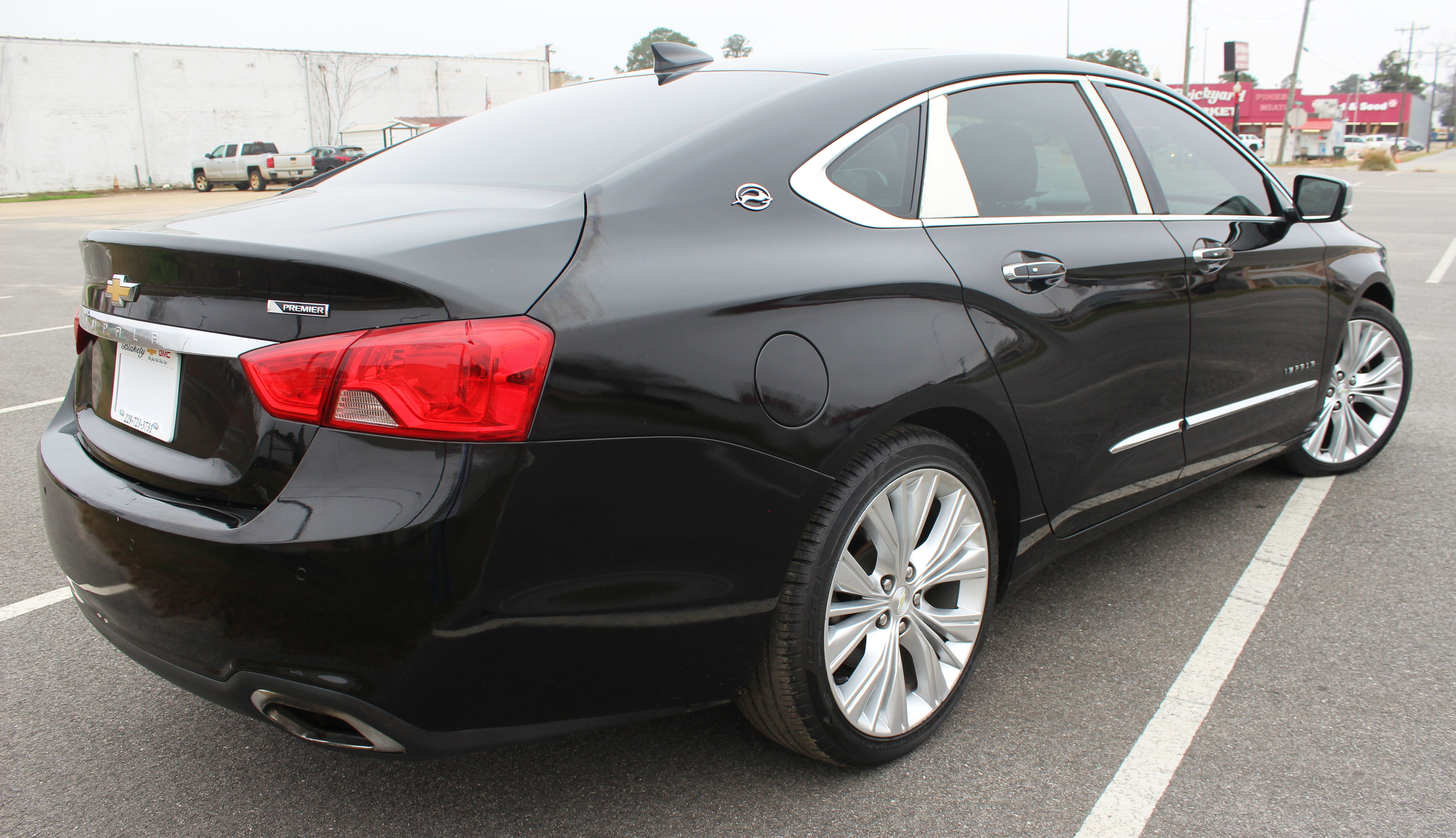 Used 2017 Chevrolet Impala Premier w/ Enhanced Convenience Package image 16