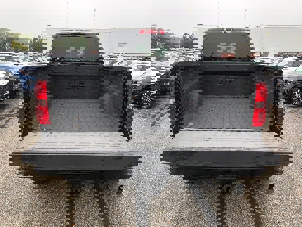 Used 2018 GMC Sierra 2500 SLT w/ Duramax Plus Package image 40