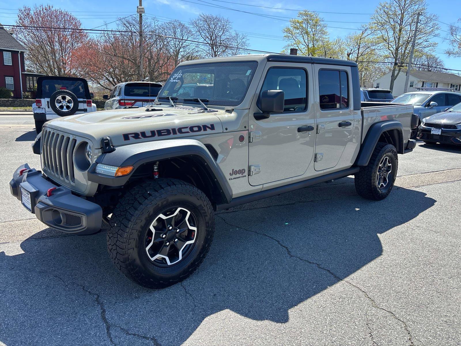 Used 2022 Jeep Gladiator Rubicon w/ LED Lighting Group AWD/4WD image 8