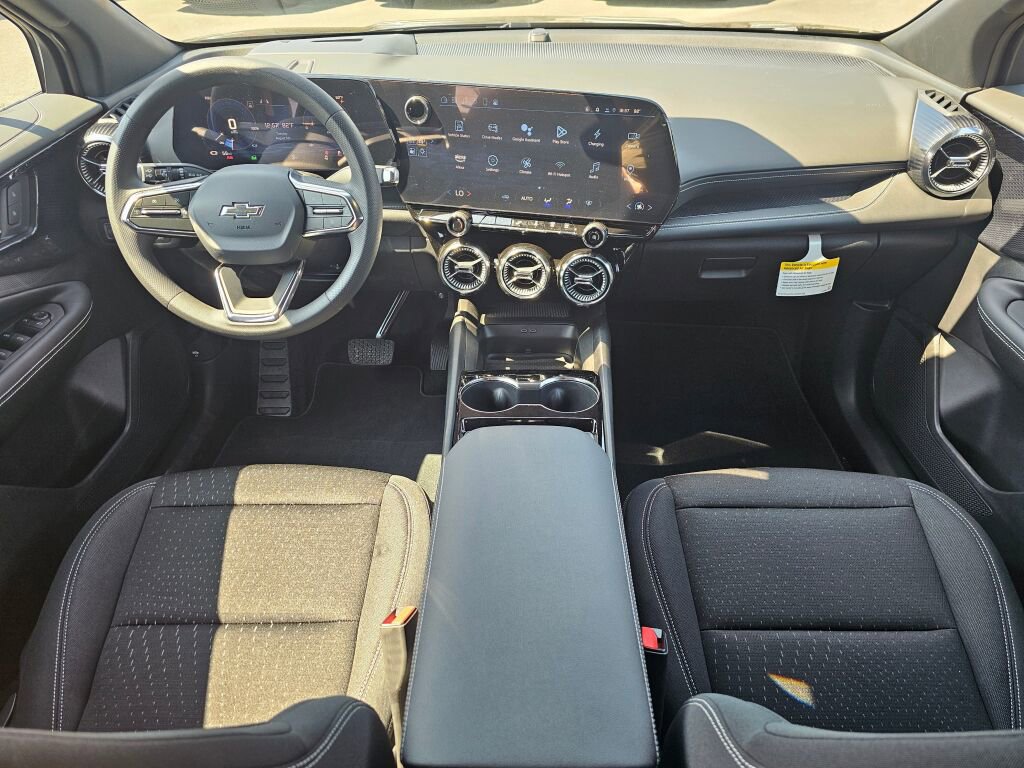 New 2025 Chevrolet Blazer EV LT w/ Midnight/Sport Edition image 9
