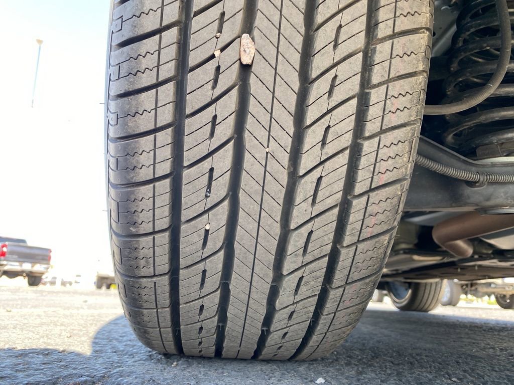 Used 2023 Buick Envision Preferred FWD image 24