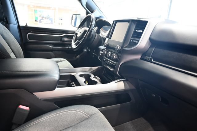 Used 2020 RAM 1500 Big Horn AWD/4WD image 14