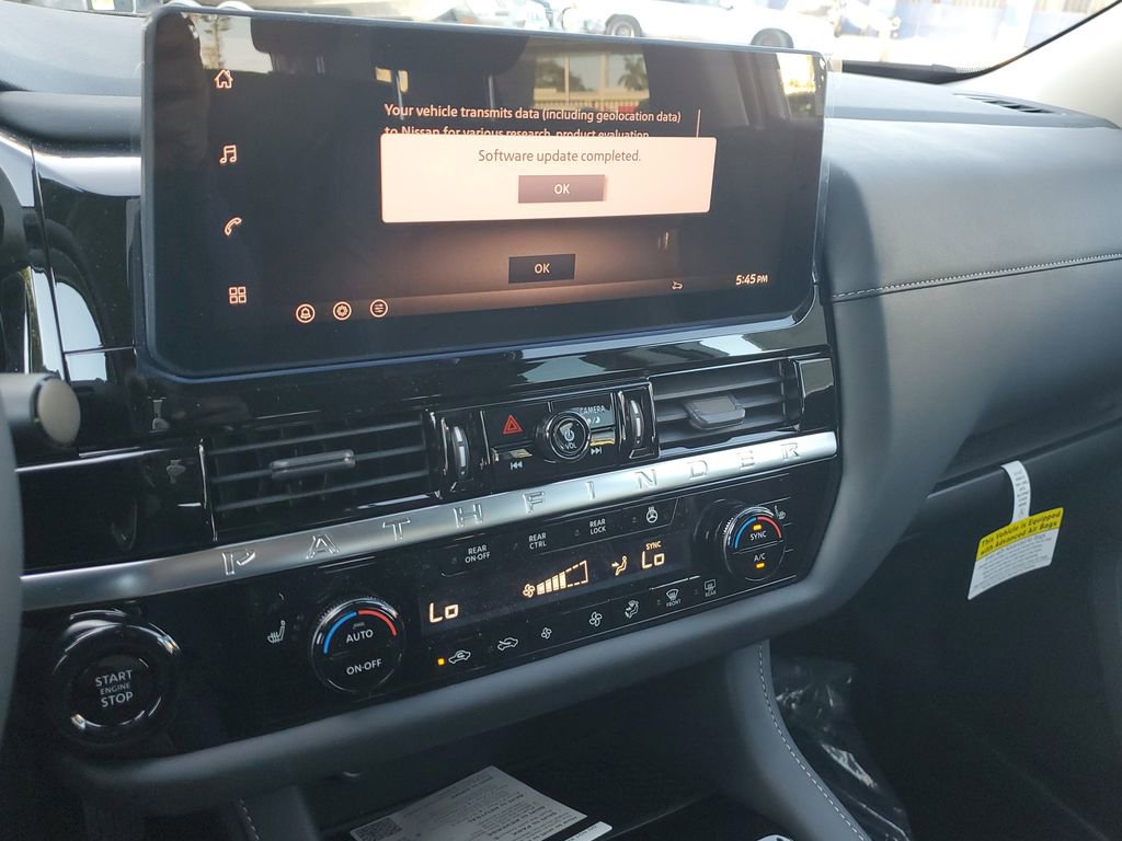 New 2026 Nissan Pathfinder SL image 27