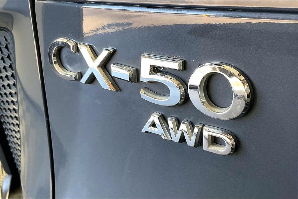 Used 2025 MAZDA CX-50 AWD 2.5 Hybrid w/ Premium Pkg image 39