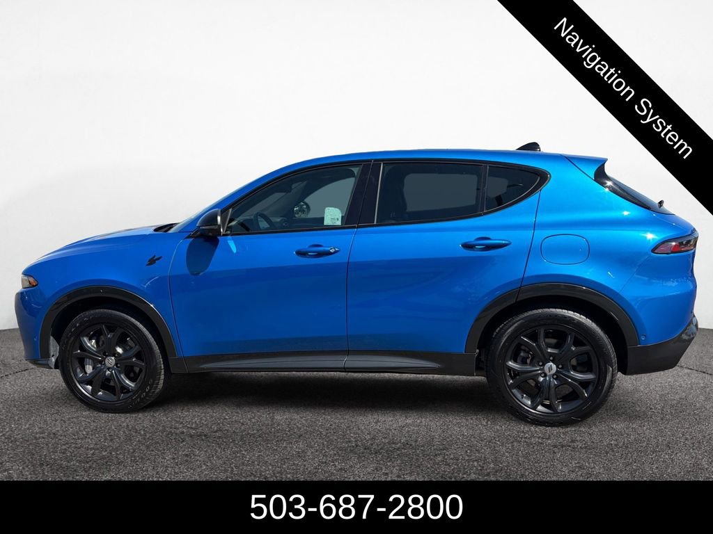 Used 2024 Dodge Hornet R/T Plus w/ Tech Pack Plus w/o Parking AWD/4WD image 2