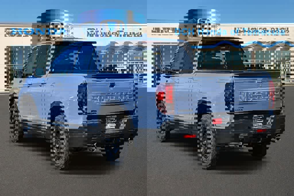 New 2026 Honda Ridgeline Black Edition image 4