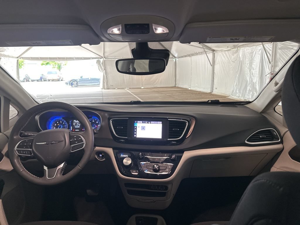 Used 2024 Chrysler Voyager LX FWD image 13