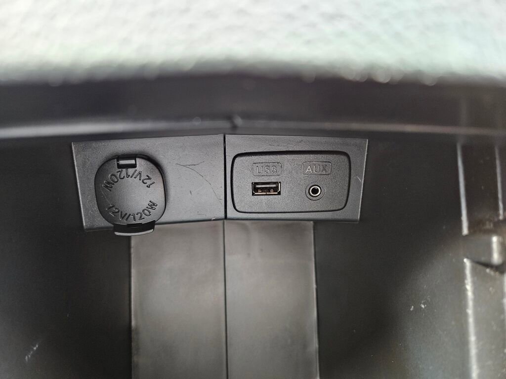 Used 2015 Subaru Forester 2.5i w/ Alloy Wheel Package image 22