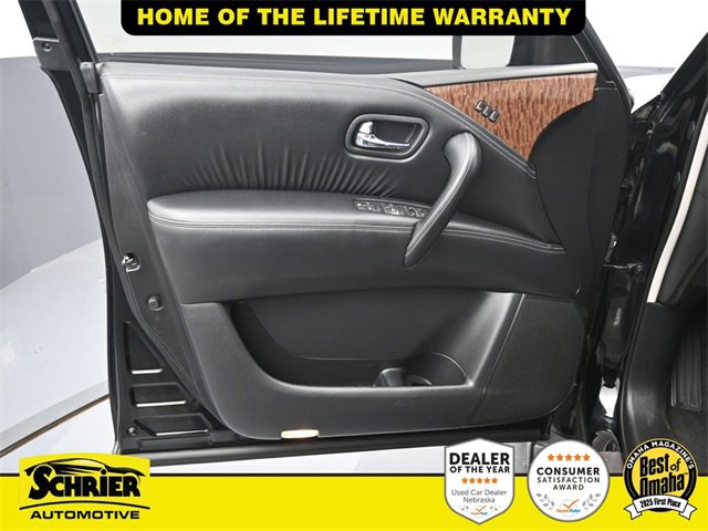 Used 2020 Nissan Armada Platinum w/ Captain's Chairs Package image 10