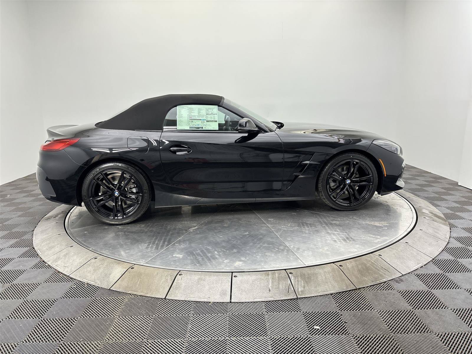 New 2026 BMW Z4 sDrive30i w/ Premium Package RWD image 17