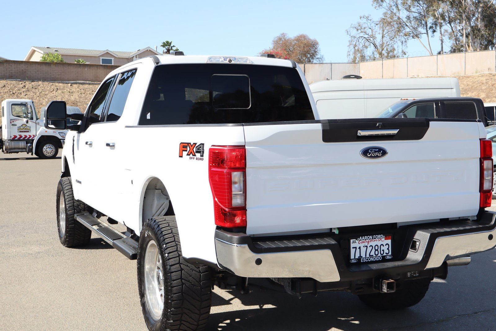 Used 2021 Ford F250 XLT w/ XLT Premium Package AWD/4WD image 16