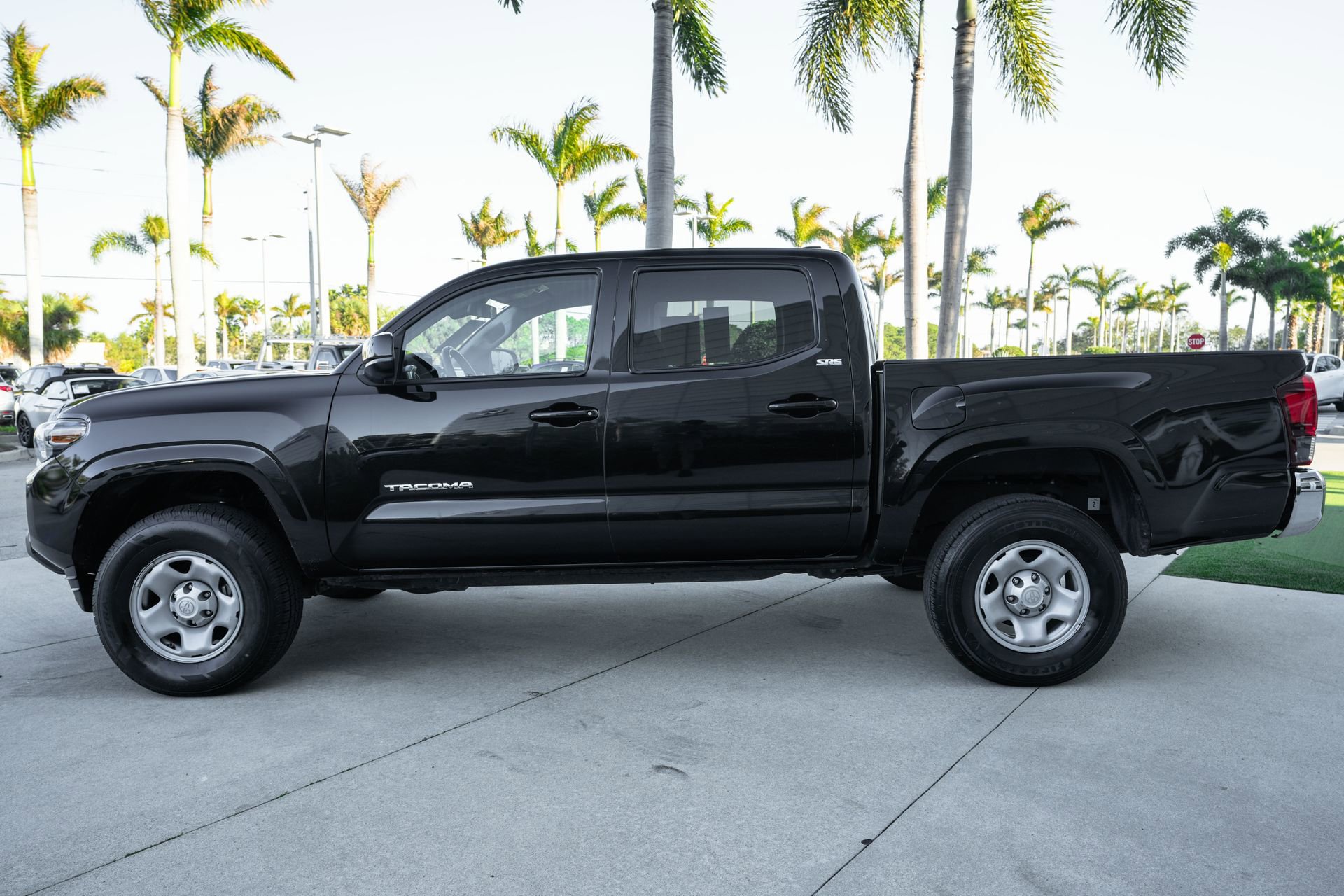 Used 2023 Toyota Tacoma SR5 image 21