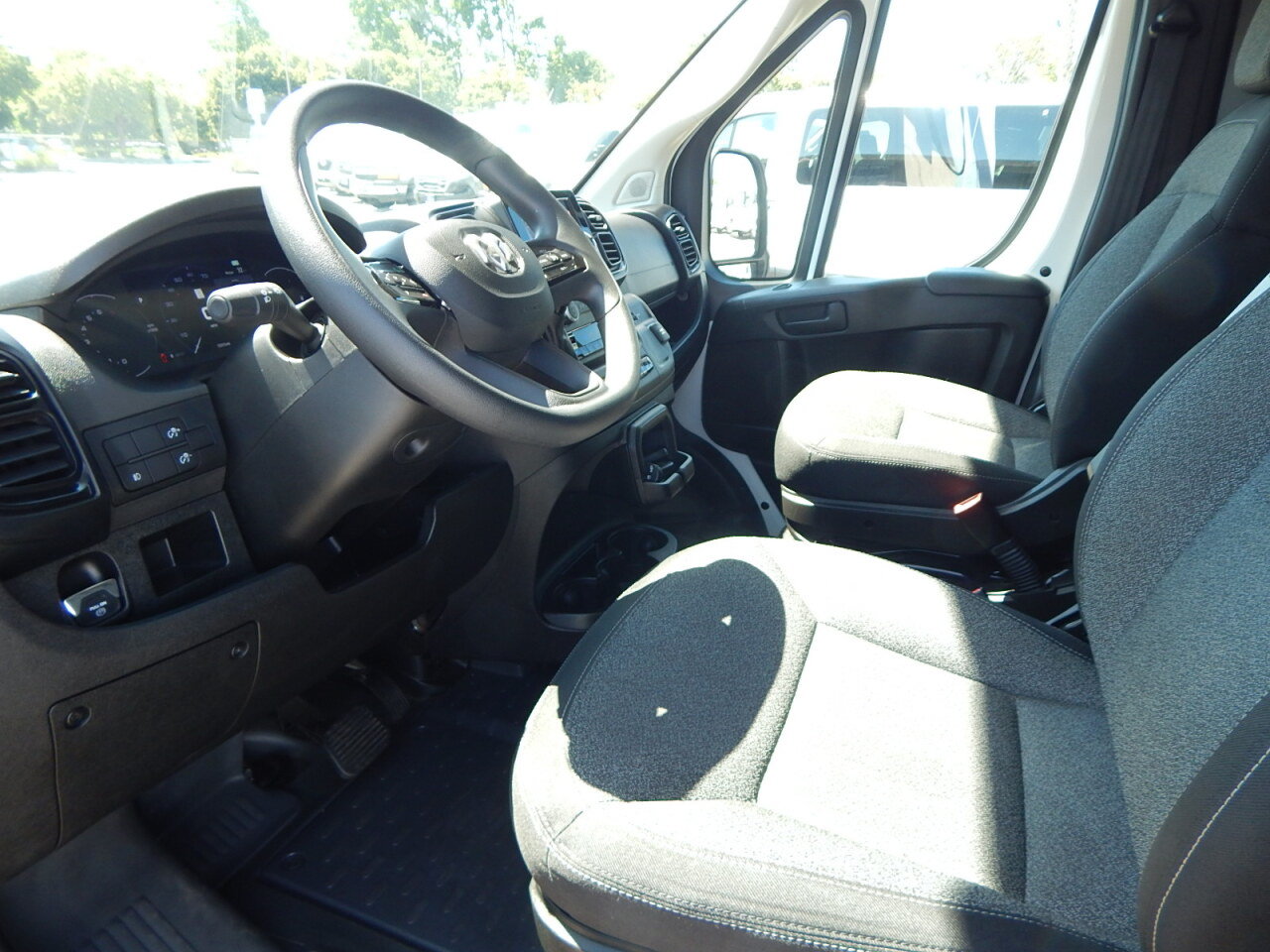 Used 2025 RAM ProMaster 2500 w/ U-Haul Equipment Group FWD image 2