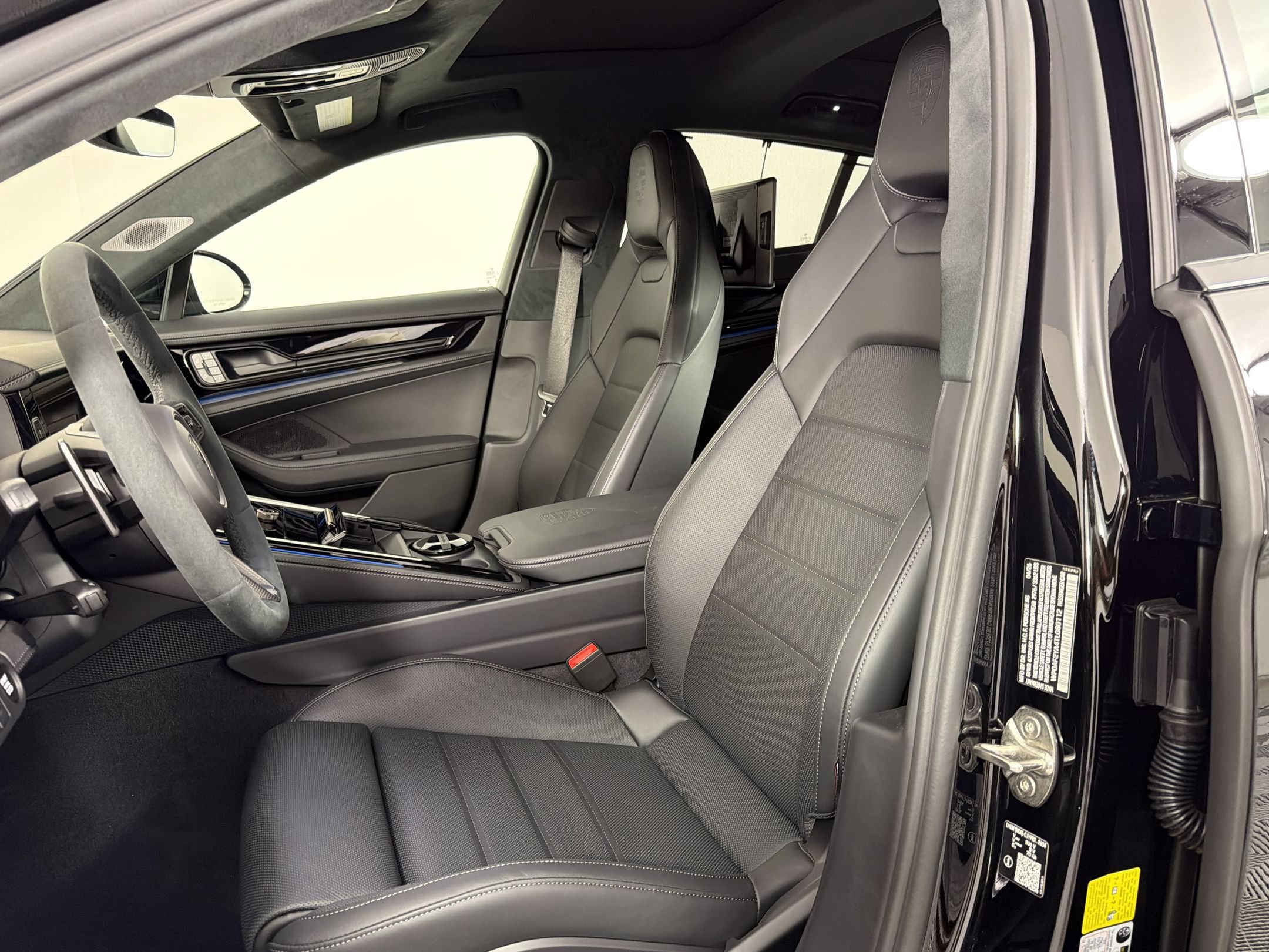 New 2026 Porsche Panamera 4 E-Hybrid AWD/4WD image 5