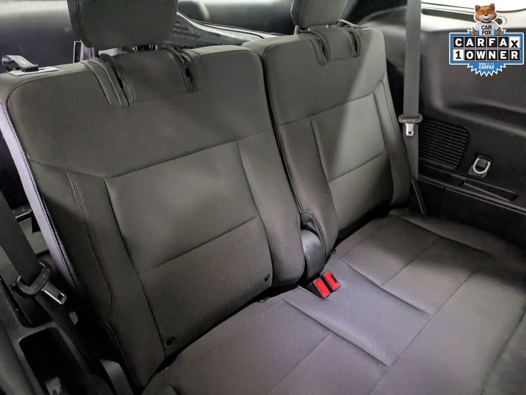 Used 2023 Ford Explorer XLT image 26