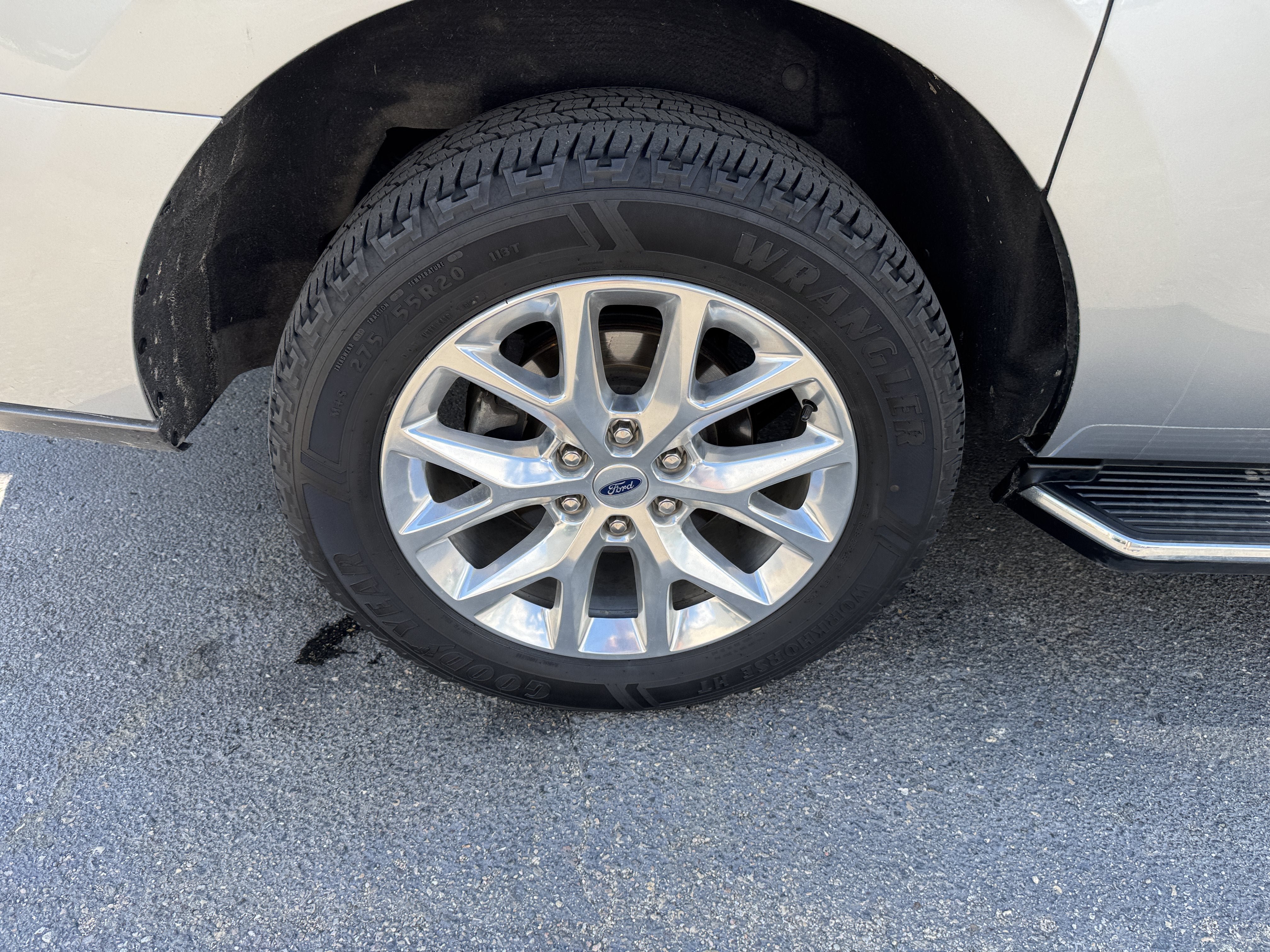 Used 2021 Ford Expedition Max XLT AWD/4WD image 41