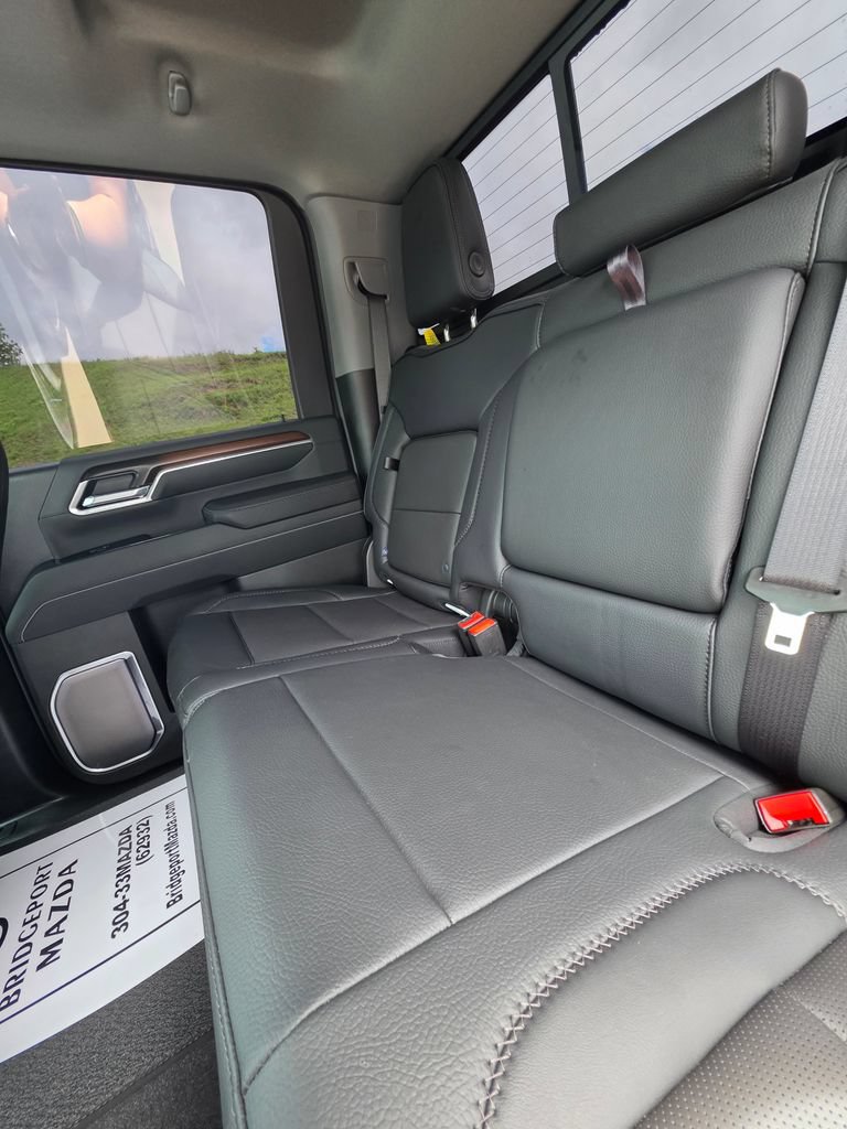 Used 2026 GMC Sierra 2500 Denali w/ Technology Package AWD/4WD image 12