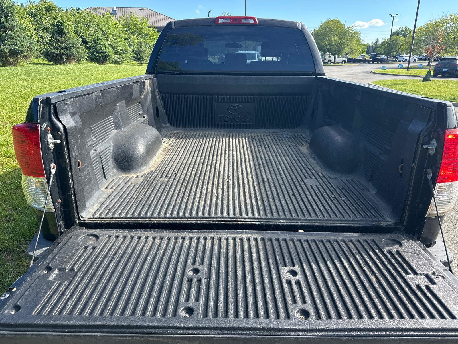 Used 2008 Toyota Tundra 4x4 Double Cab w/ Tow Pkg image 14