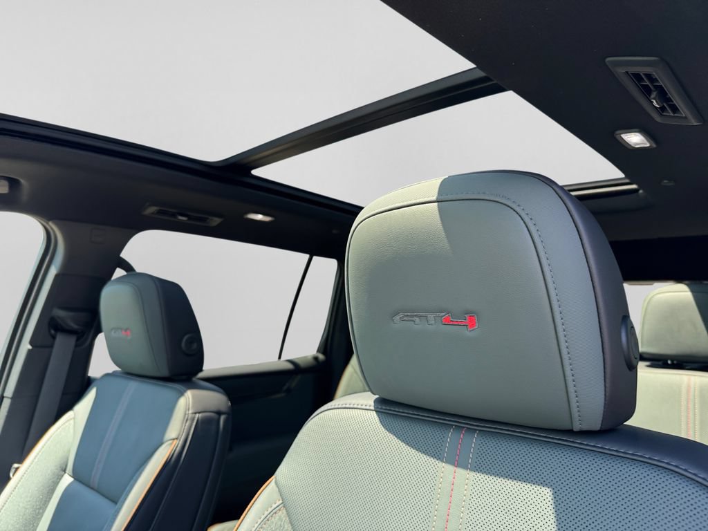 New 2026 GMC Acadia AT4 w/ Luxury Package AWD/4WD image 25