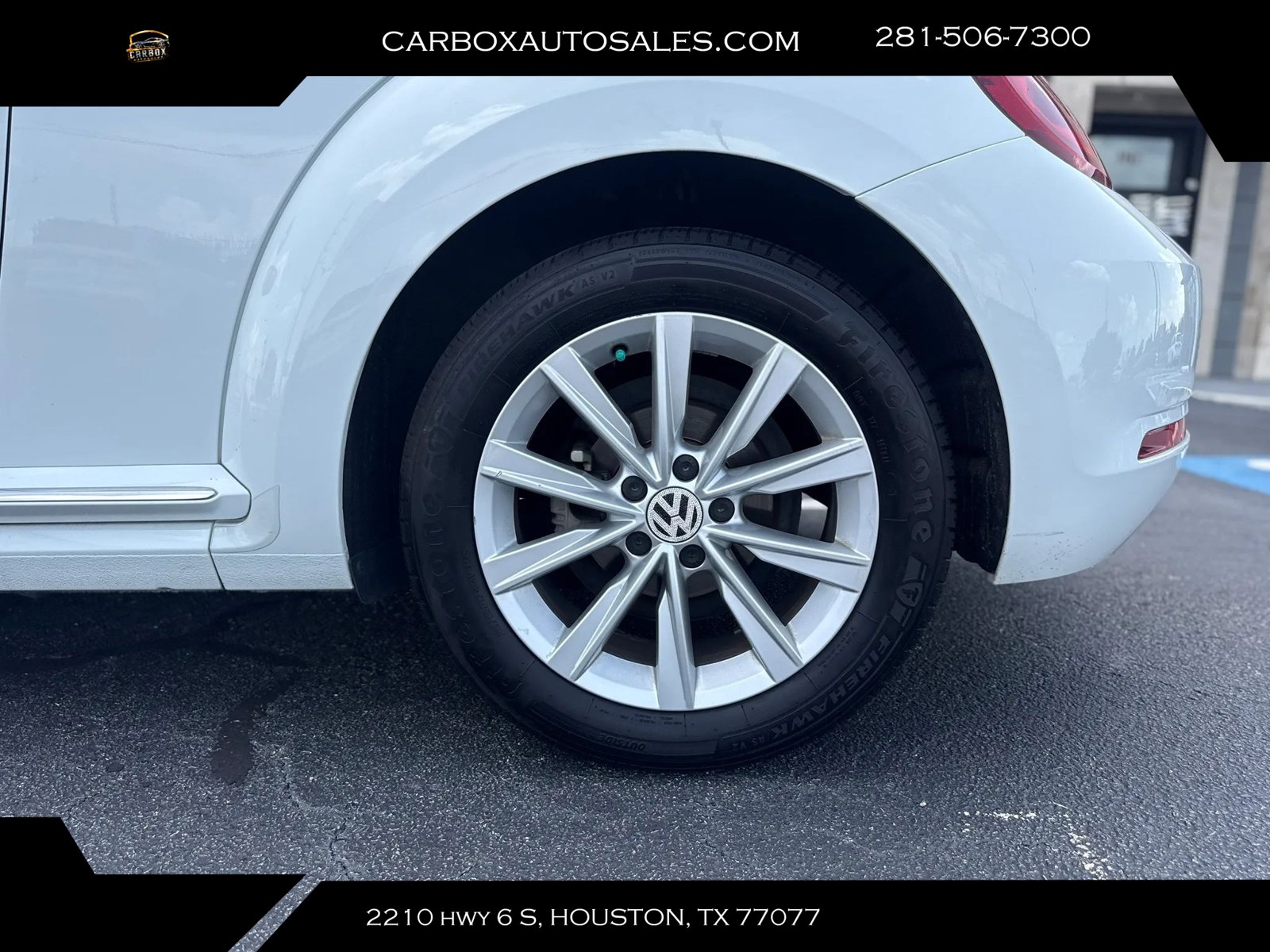 Used 2019 Volkswagen Beetle 2.0T SE FWD image 33