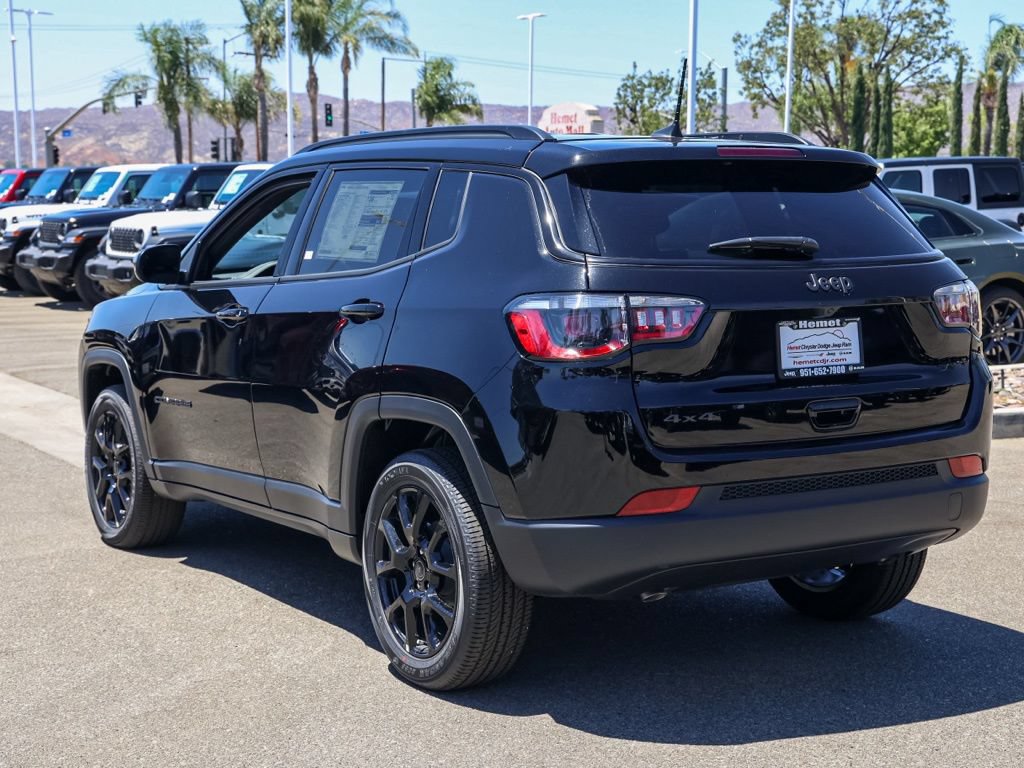 New 2026 Jeep Compass Latitude AWD/4WD image 6