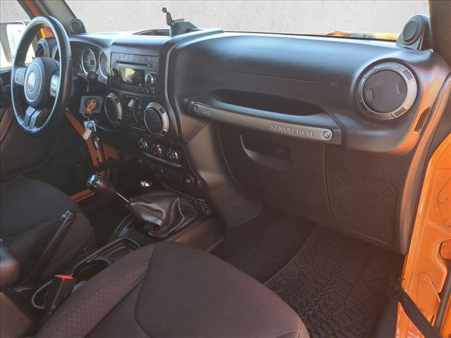 Used 2013 Jeep Wrangler Sport AWD/4WD image 19