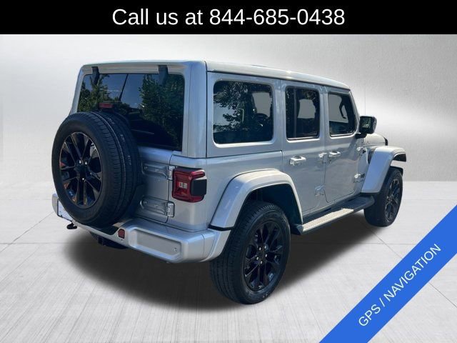 Used 2022 Jeep Wrangler Unlimited Sahara image 5