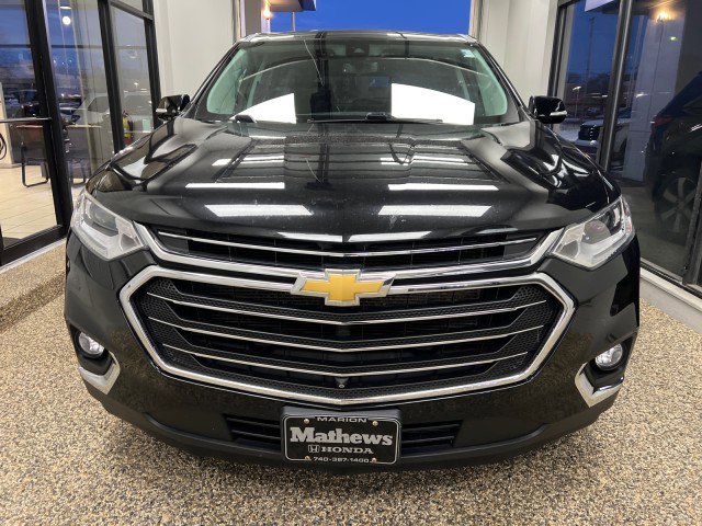 Used 2020 Chevrolet Traverse LT w/ LT Premium Package image 6