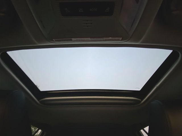 Used 2020 Toyota RAV4 XLE Premium AWD/4WD image 18