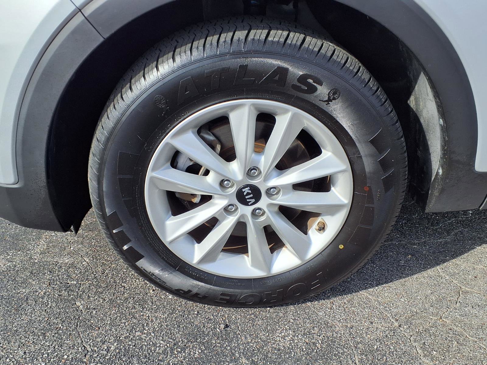 Used 2020 Kia Sorento L image 21