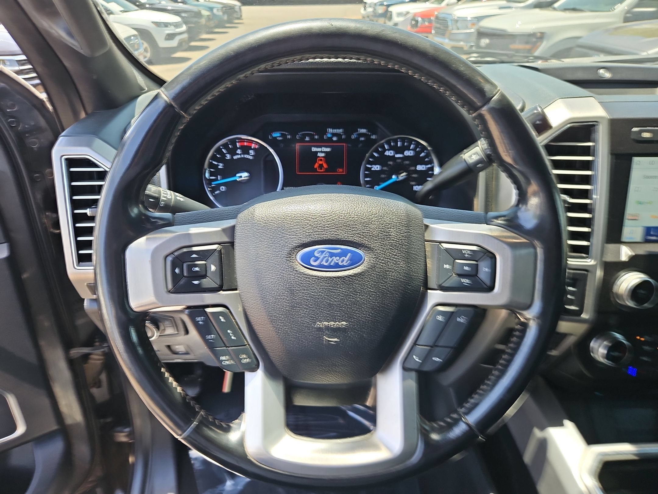 Used 2020 Ford F350 Platinum AWD/4WD image 14