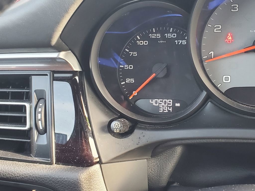 Used 2019 Porsche Macan S image 23