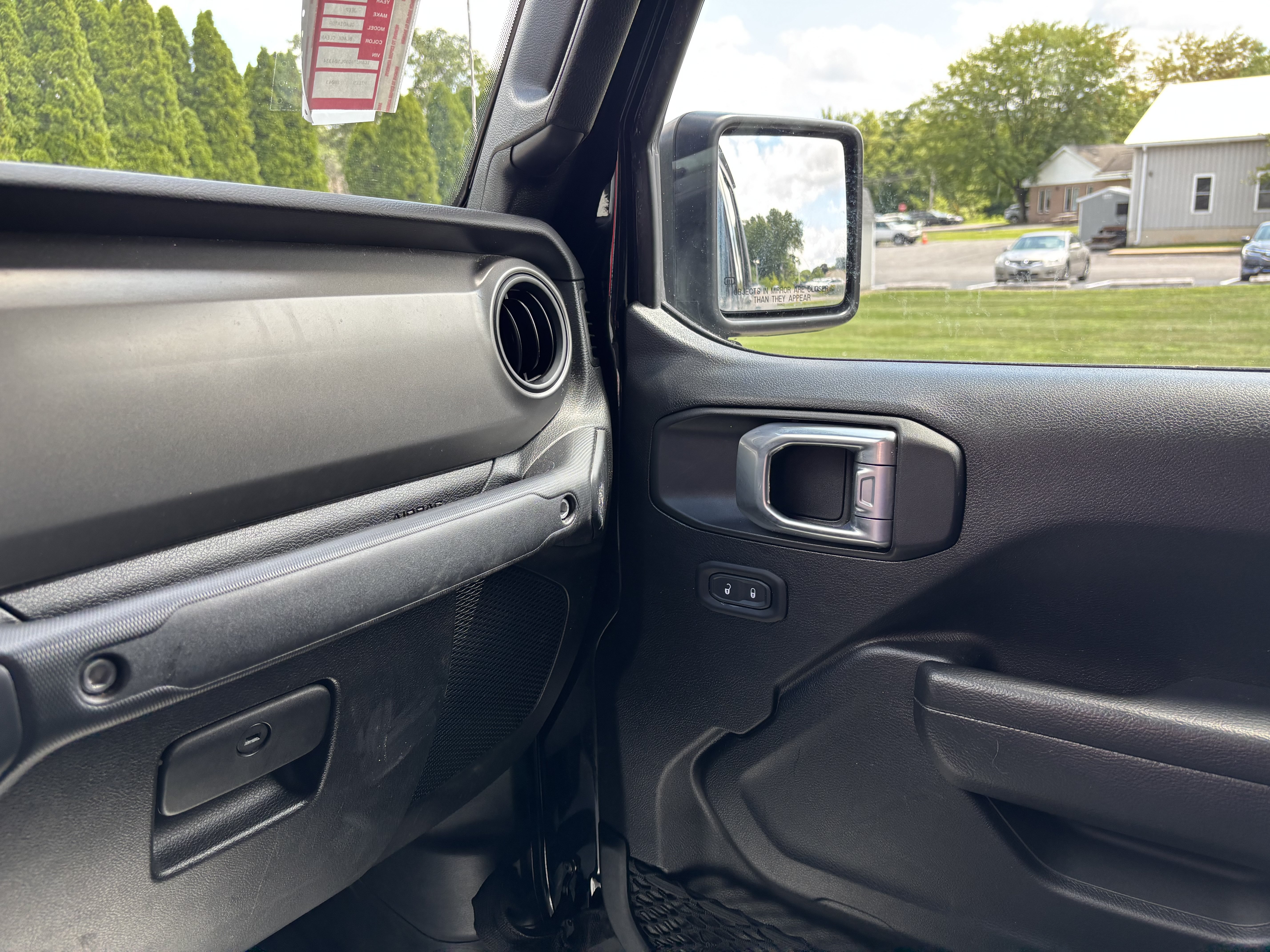 Used 2023 Jeep Gladiator Sport AWD/4WD image 22
