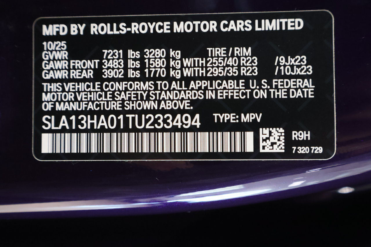 New 2026 Rolls-Royce Cullinan w/ Cullinan Package AWD/4WD image 37