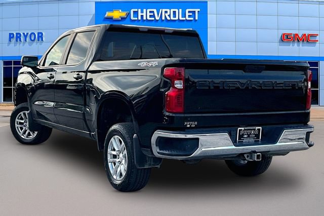 Used 2021 Chevrolet Silverado 1500 LT w/ LPO, Dark Essentials Package AWD/4WD image 4