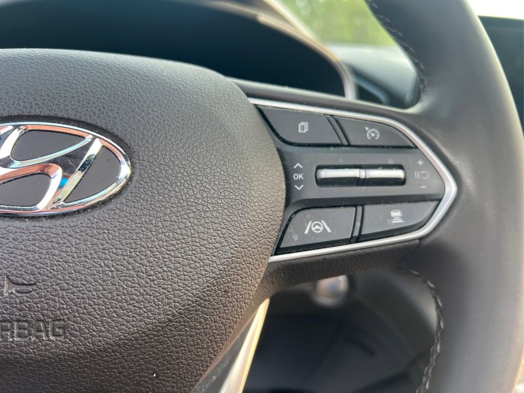 Used 2023 Hyundai Santa Fe Limited image 21
