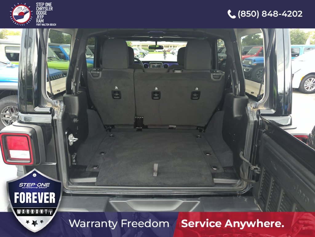 Used 2022 Jeep Wrangler Unlimited Sport AWD/4WD image 28