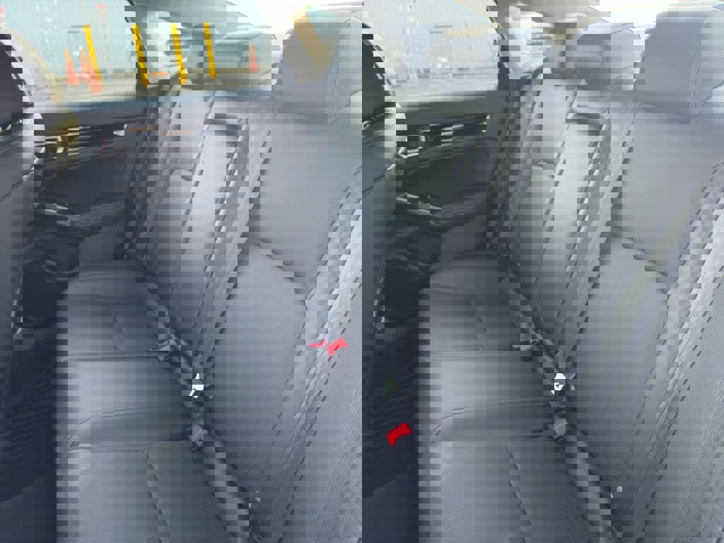 Used 2023 Honda Civic Touring image 14