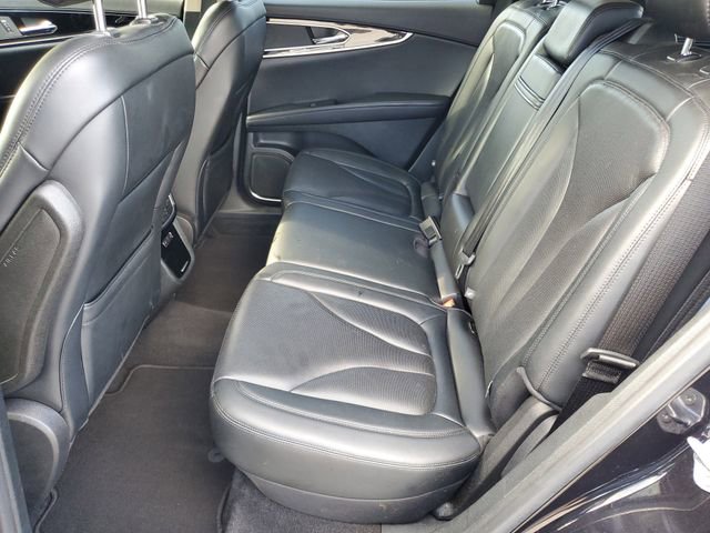 Used 2023 Lincoln Nautilus Reserve image 22