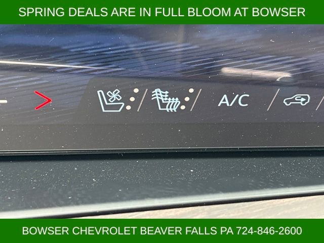 New 2026 Chevrolet Suburban Premier image 11