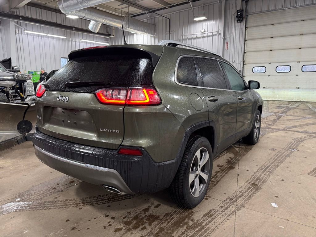 Used 2020 Jeep Cherokee Limited image 11