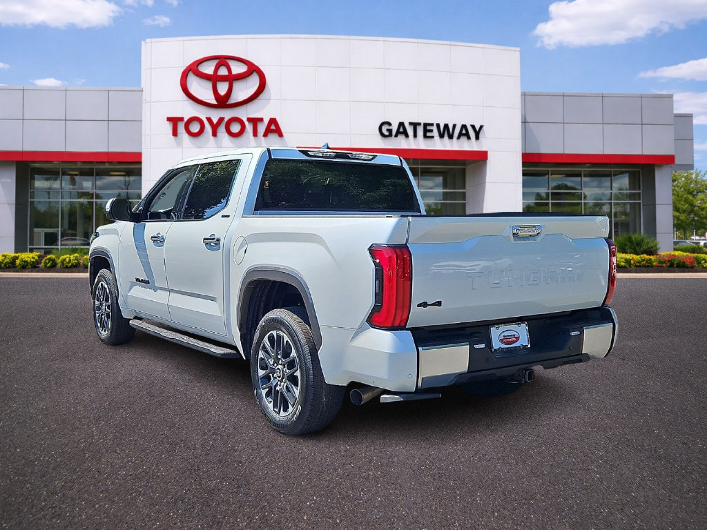 Used 2023 Toyota Tundra Limited w/ Power Package AWD/4WD image 6