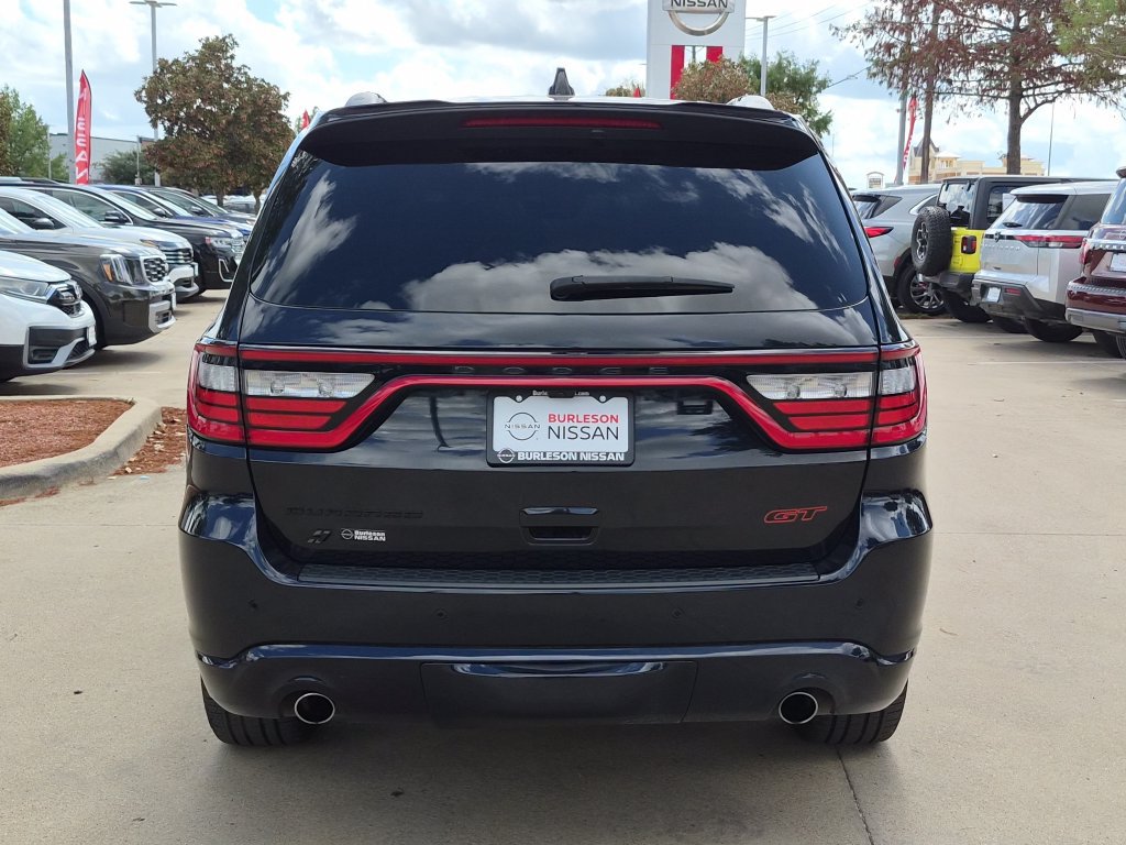 Used 2025 Dodge Durango GT AWD/4WD image 3