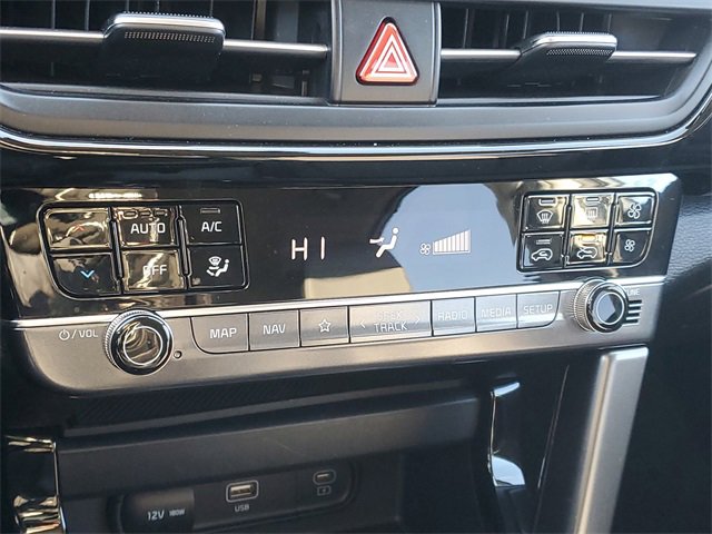 Certified 2025 Kia Seltos S image 27