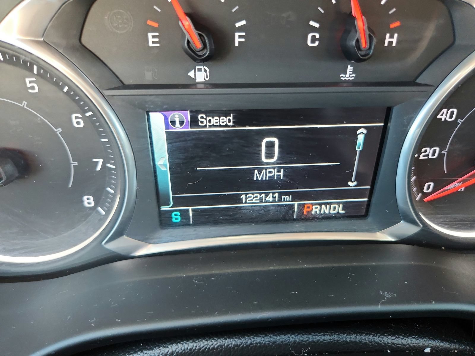 Used 2017 GMC Acadia SLE FWD image 13