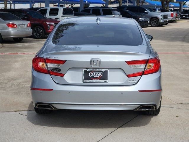 Used 2018 Honda Accord Touring image 13