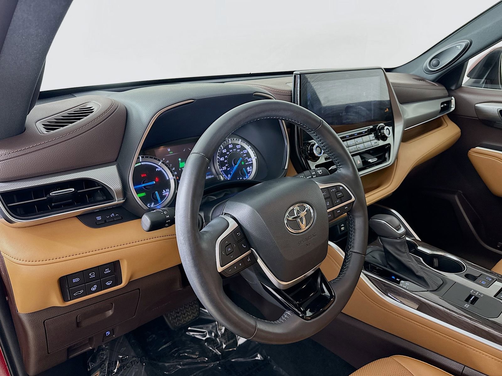 Used 2022 Toyota Highlander Platinum AWD/4WD image 9