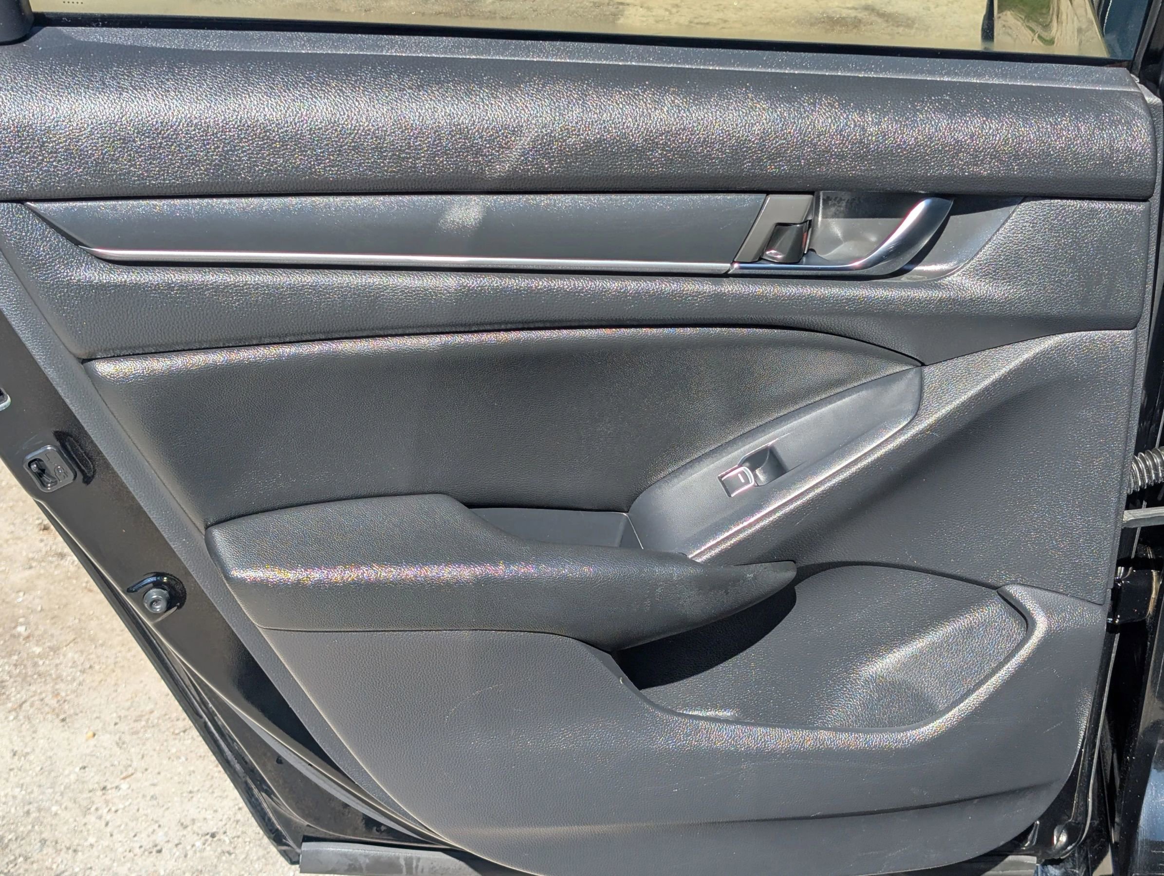 Used 2019 Honda Accord LX image 32