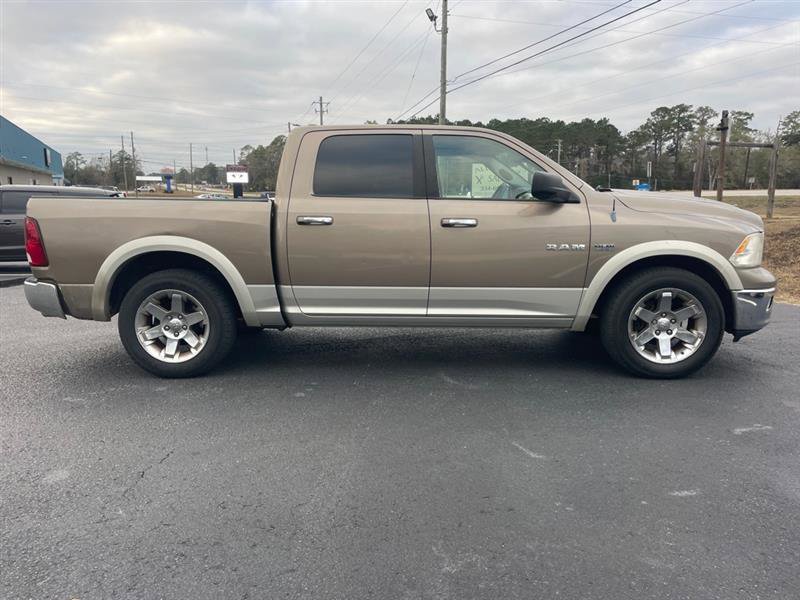 Used 2009 Dodge Ram 1500 Truck Laramie image 2