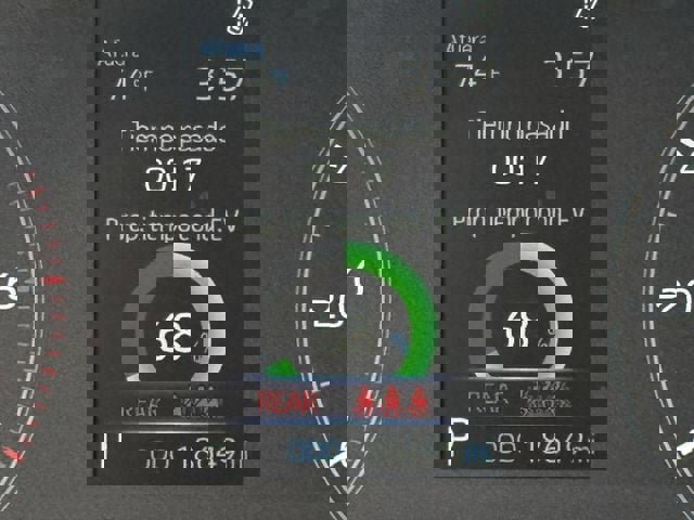 Used 2025 Toyota Corolla LE image 16